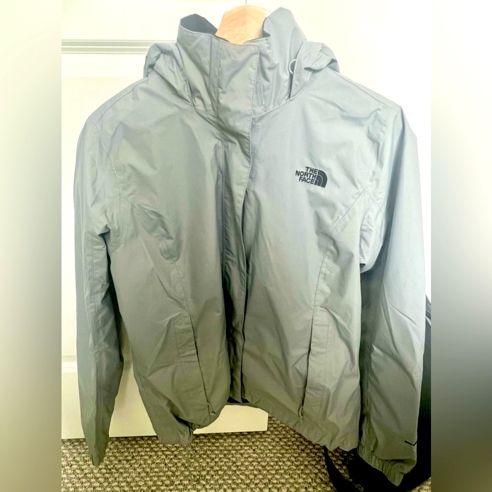 Women’s North Face 2000 Mountain Jacket, Size M, Grey